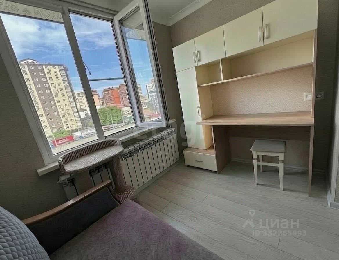 Россия, Республика Дагестан, Махачкала, улица Ирчи Казака, 96, фото 11