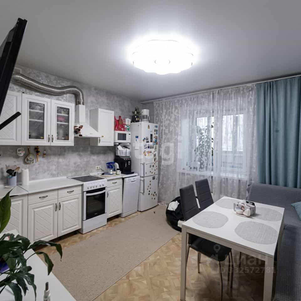 Россия, Красноярск, Норильская улица, 8Б, фото 3