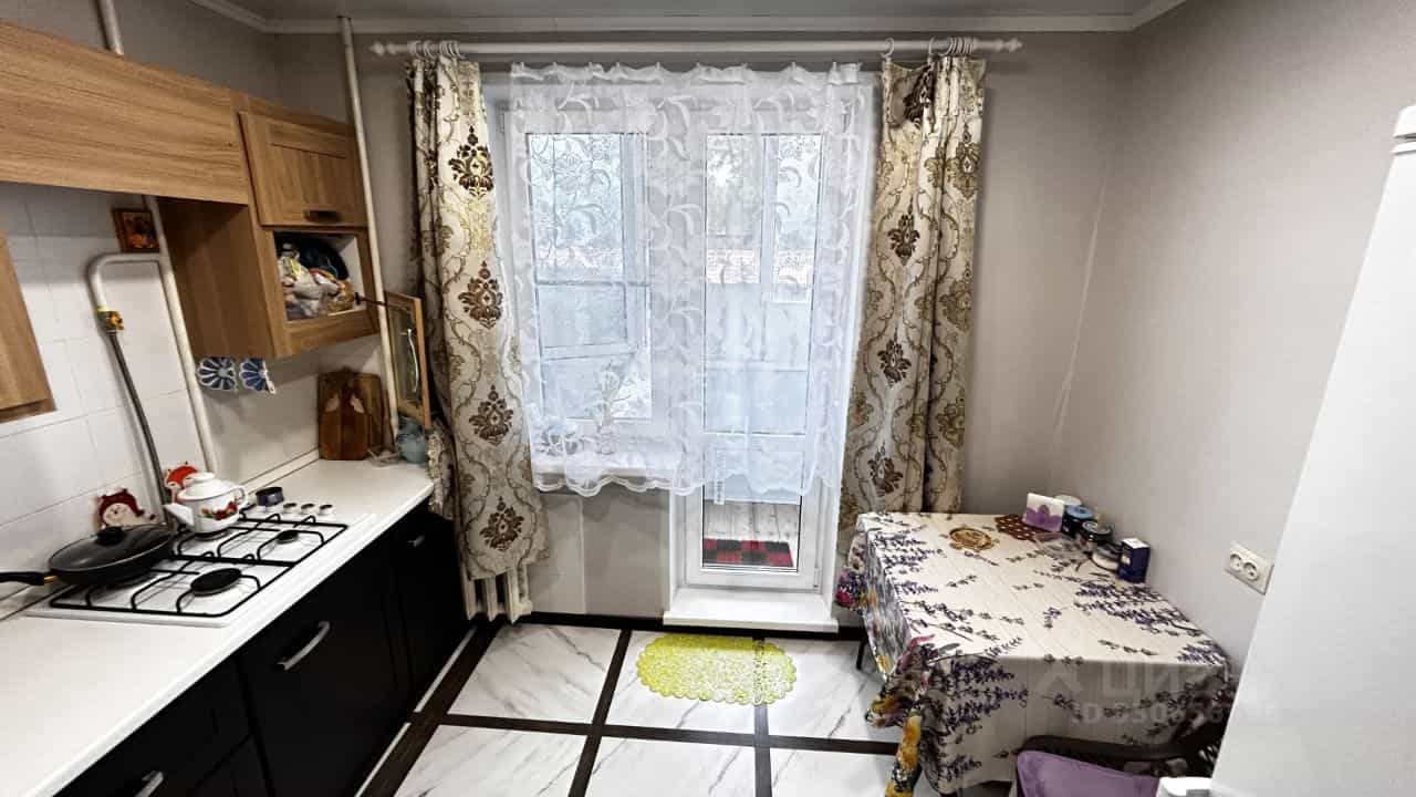 Россия, Псковская область, Печоры, Юбилейная улица, 9, фото 3