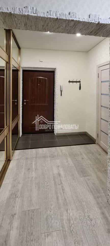 Россия, Республика Хакасия, Абакан, улица Комарова, 9Б, фото 8