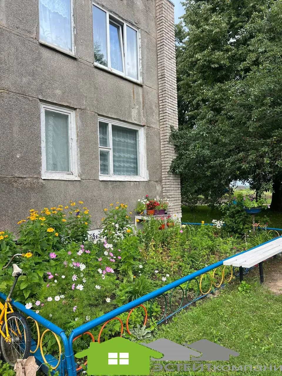 Беларусь, Гродненская область, Лидский район, Дворищанский сельсовет, деревня Криницы, Молодёжная улица, 7
