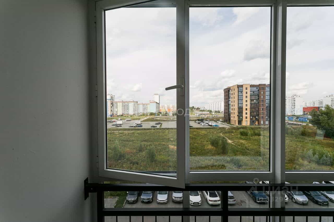 Россия, Новосибирск, улица Титова, 257/1, фото 4
