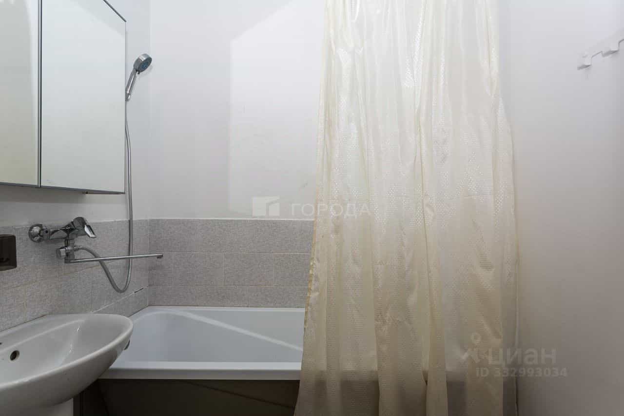 Россия, Новосибирск, улица Титова, 257/1, фото 19