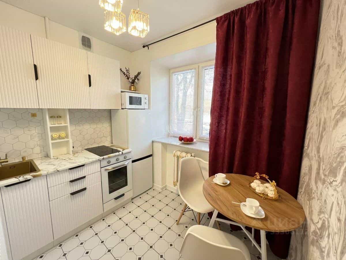 Россия, Тюмень, улица Мельникайте, 103Б, фото 18