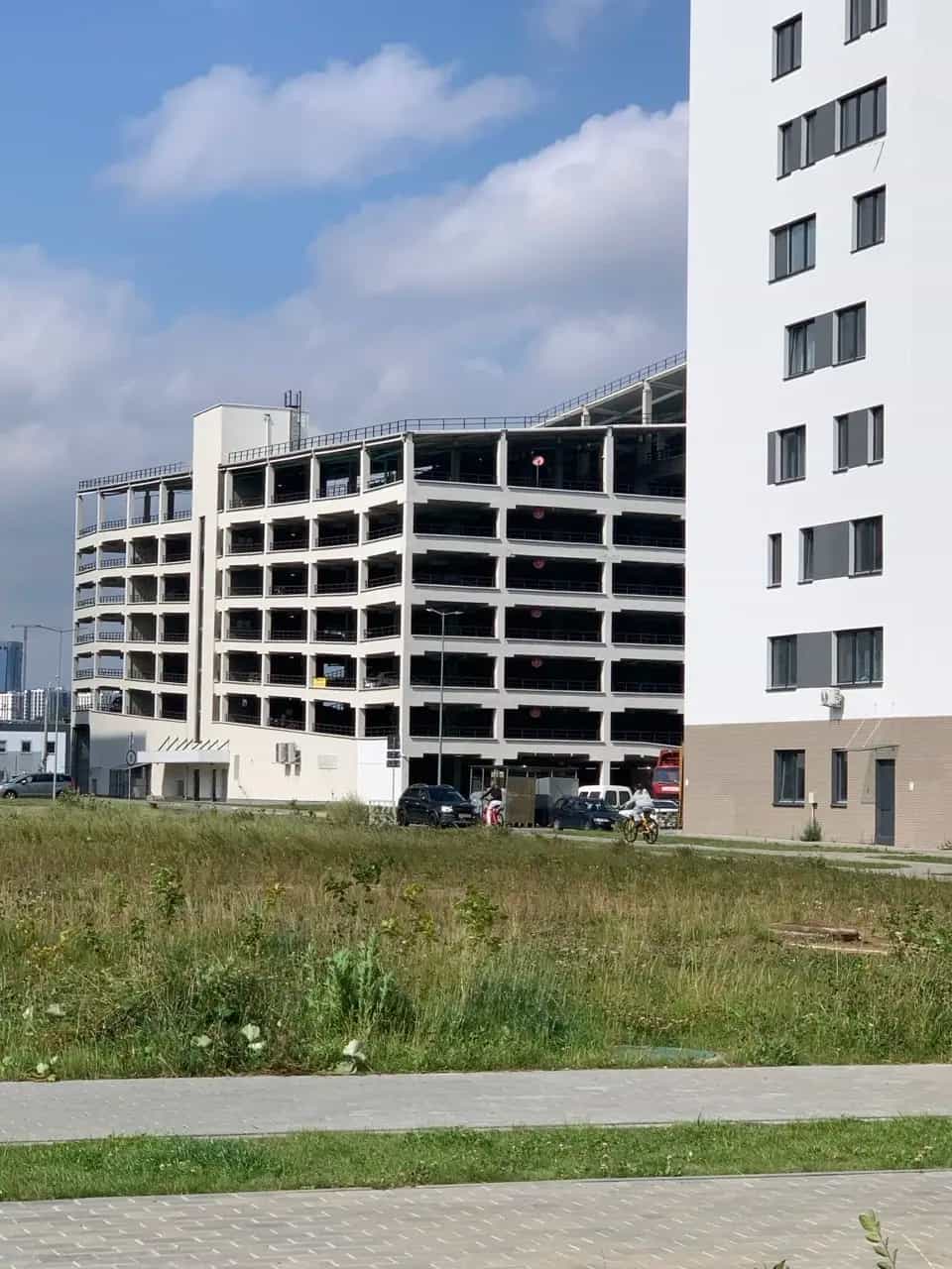 Беларусь, Минск, улица Владимира Оловникова, 12, фото 18