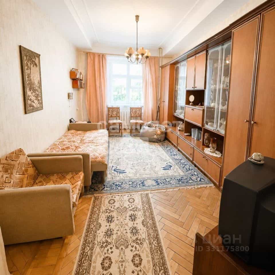 Россия, Республика Марий Эл, Йошкар-Ола, улица Волкова, 133, фото 4