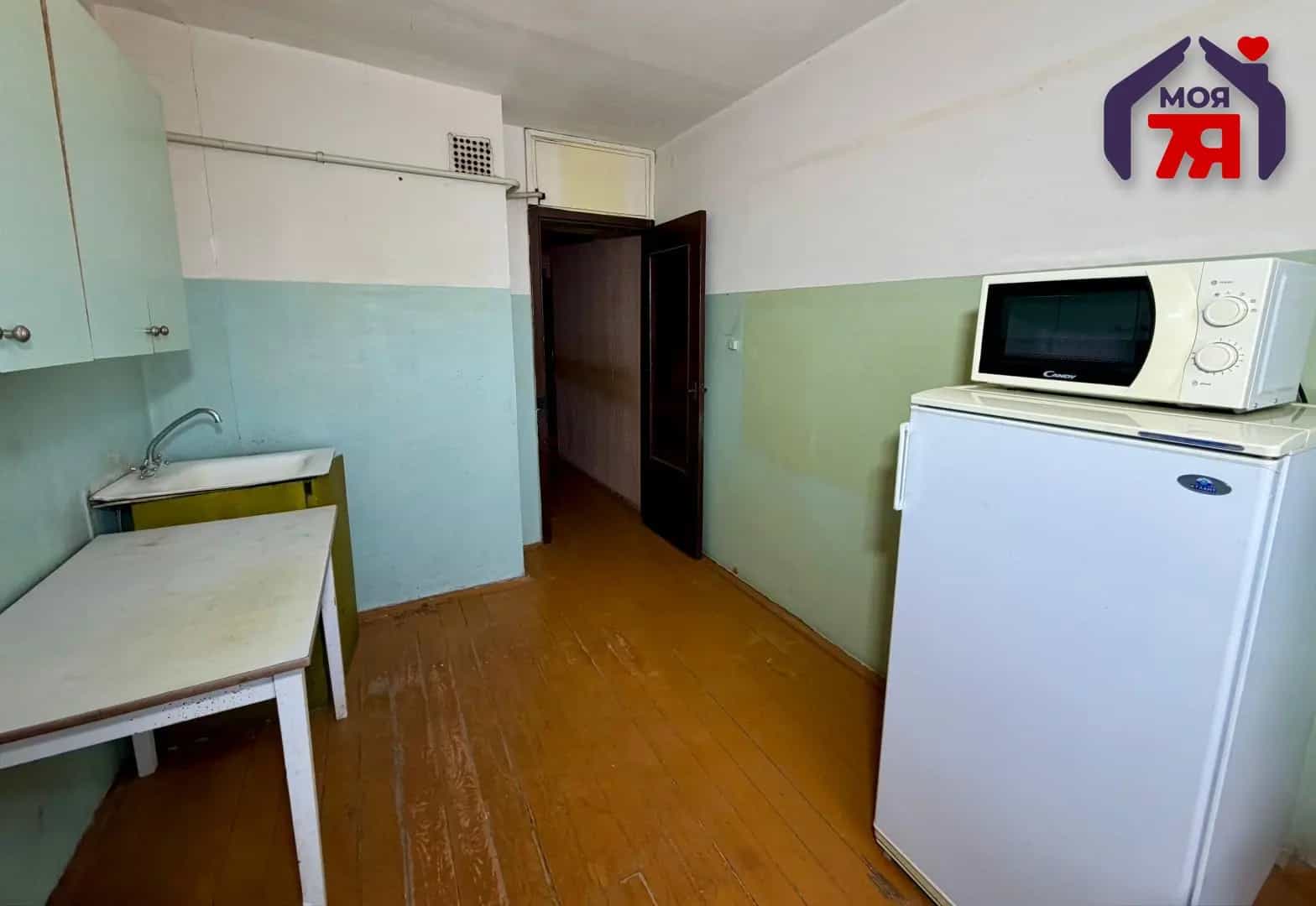 Беларусь, Минская область, Слуцк, Ленинская улица, 10, фото 13