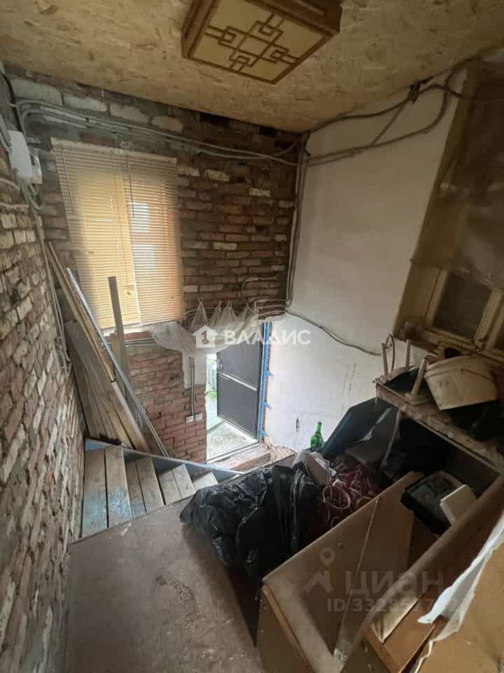 Россия, Волгоградская область, Камышин, Революционная улица, 14А, фото 13