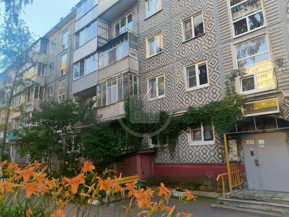 Россия, Калуга, улица Пухова, 17