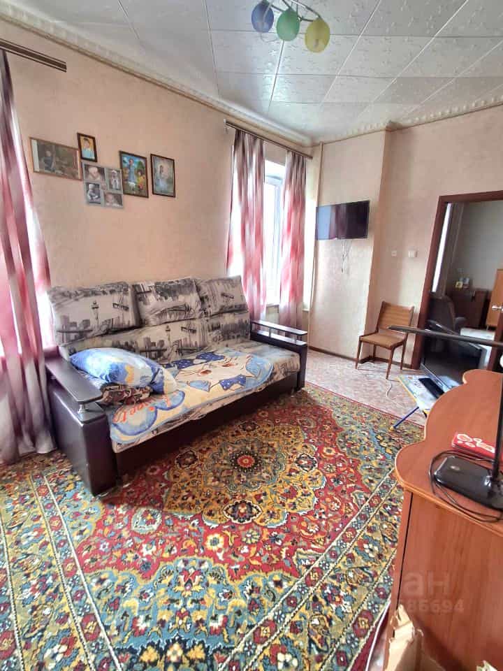 Россия, Челябинск, улица Сталеваров, 46А, фото 3
