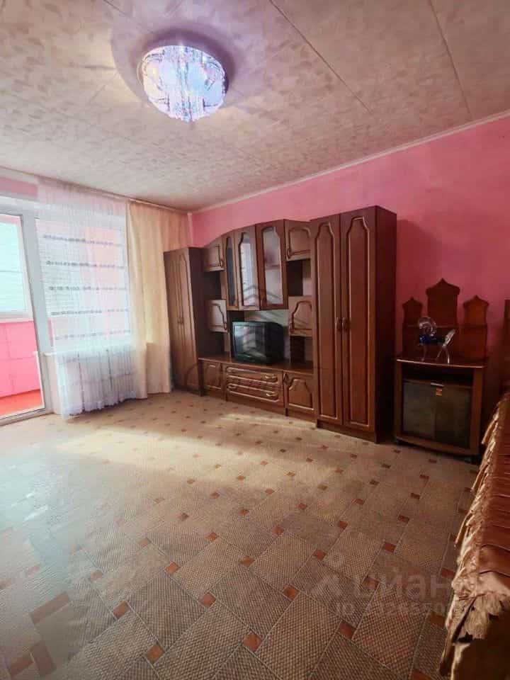 Россия, Белгородская область, Старый Оскол, микрорайон Весенний, 2, фото 5
