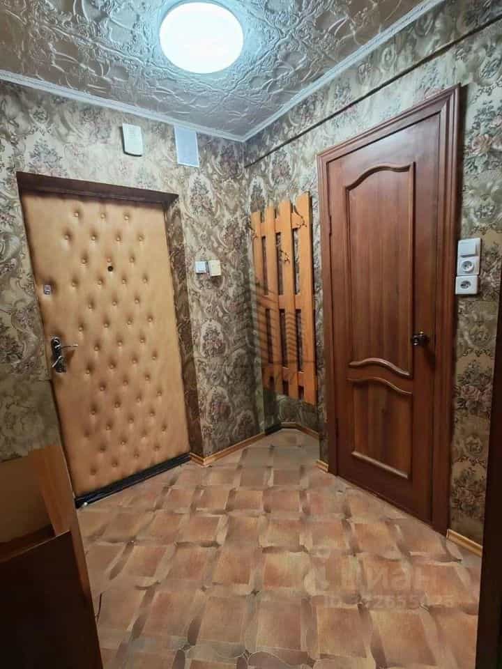 Россия, Белгородская область, Старый Оскол, микрорайон Весенний, 2, фото 11