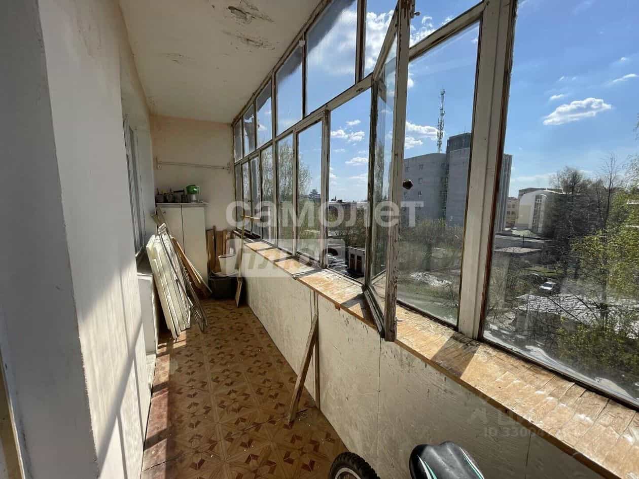 Россия, Республика Марий Эл, Йошкар-Ола, бульвар Чавайна, 43, фото 10