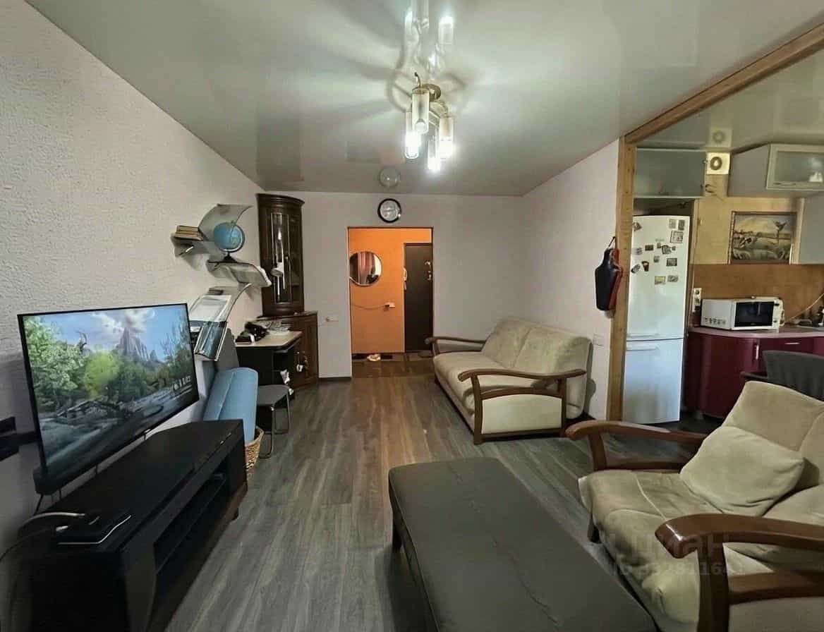 Россия, Волгоград, улица Землячки, 44, фото 3