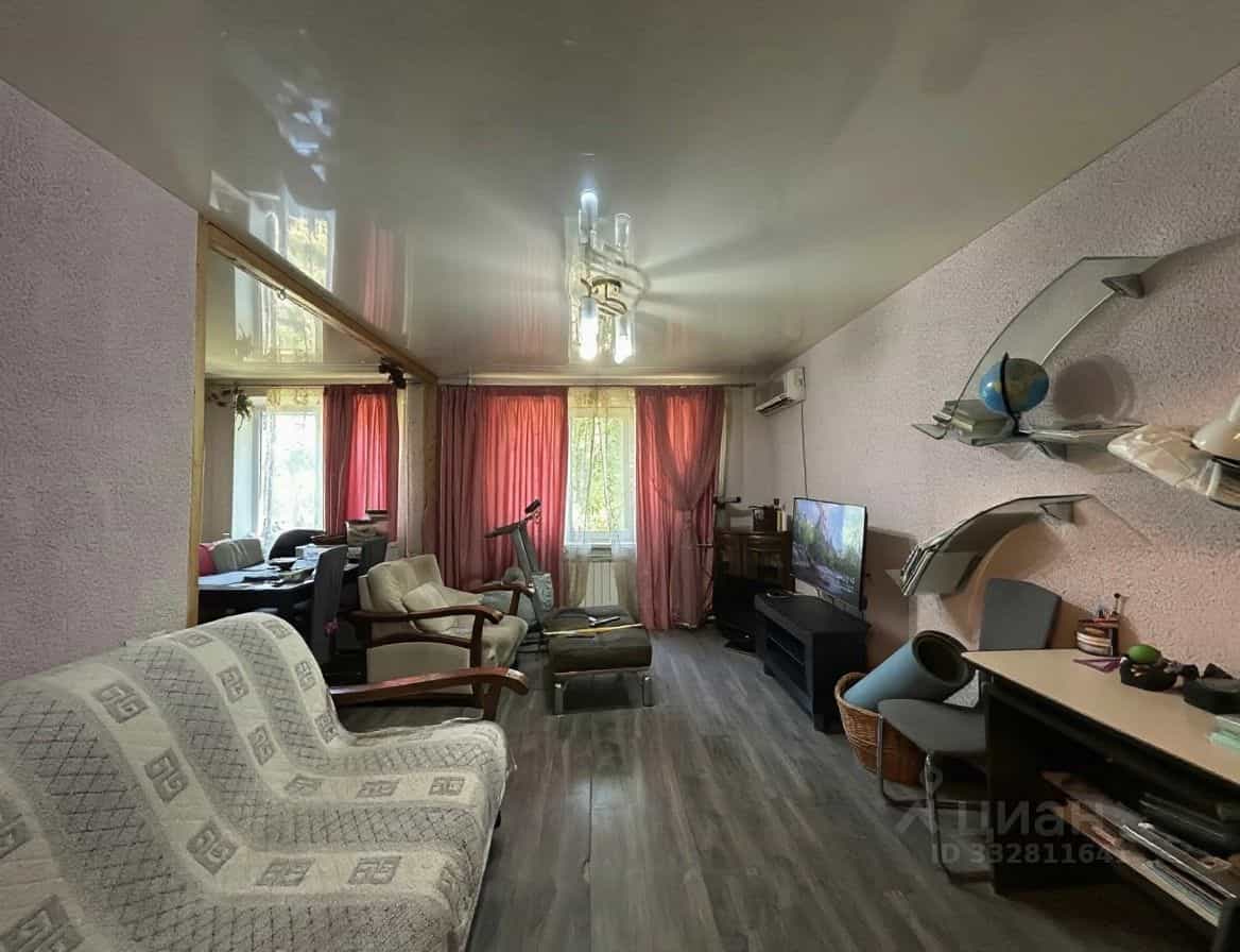Россия, Волгоград, улица Землячки, 44, фото 4