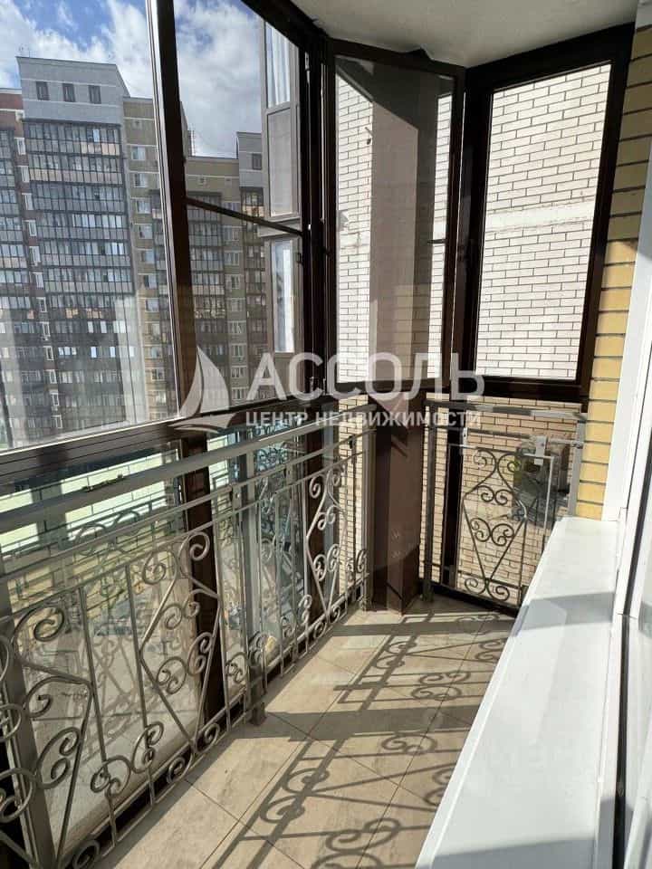 Россия, Омск, улица Б.Г. Шаронова, 19, фото 23