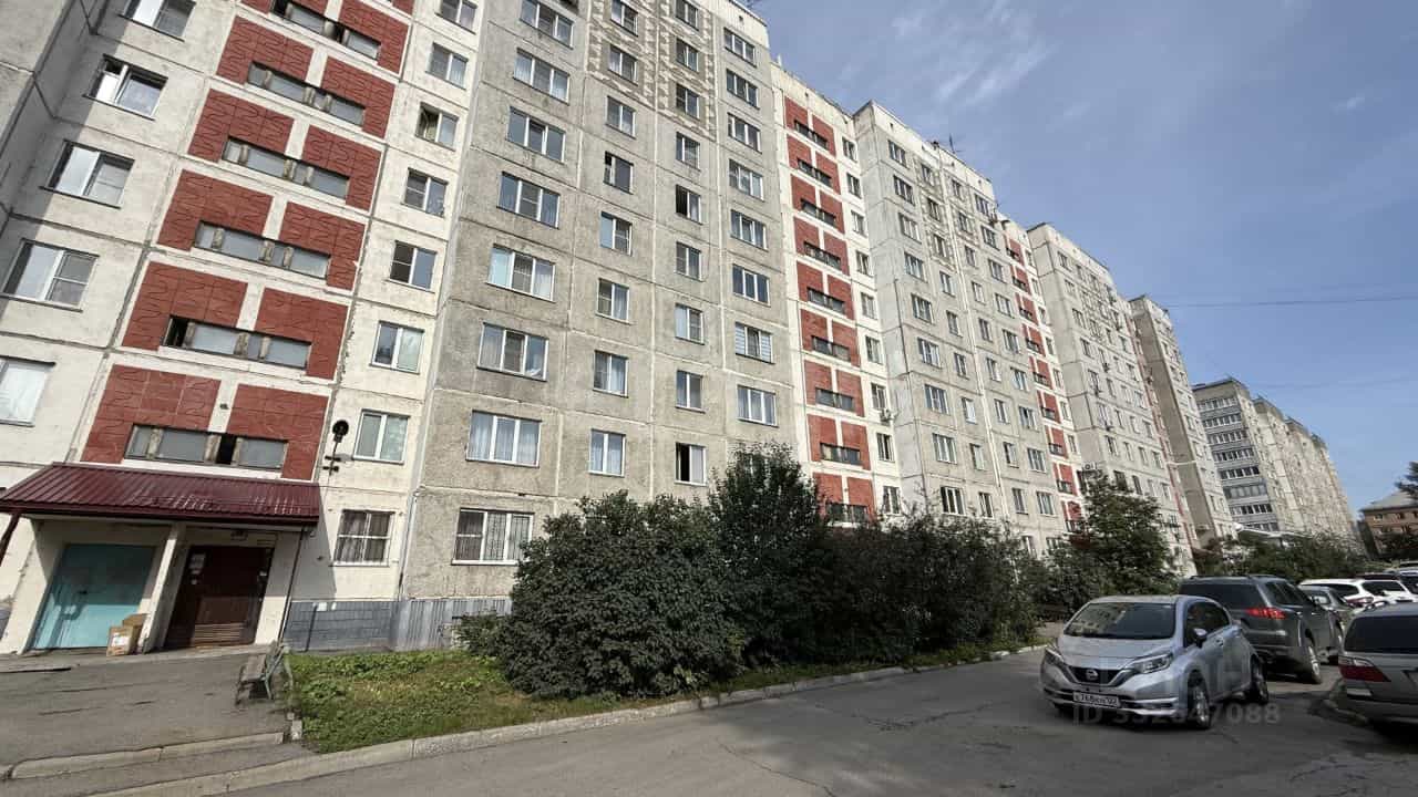 Россия, Алтайский край, Барнаул, улица Малахова, 33, фото 3