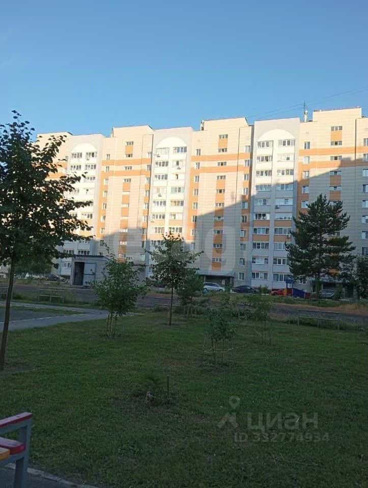 Россия, Алтайский край, Барнаул, Сиреневая улица, 28, фото 3