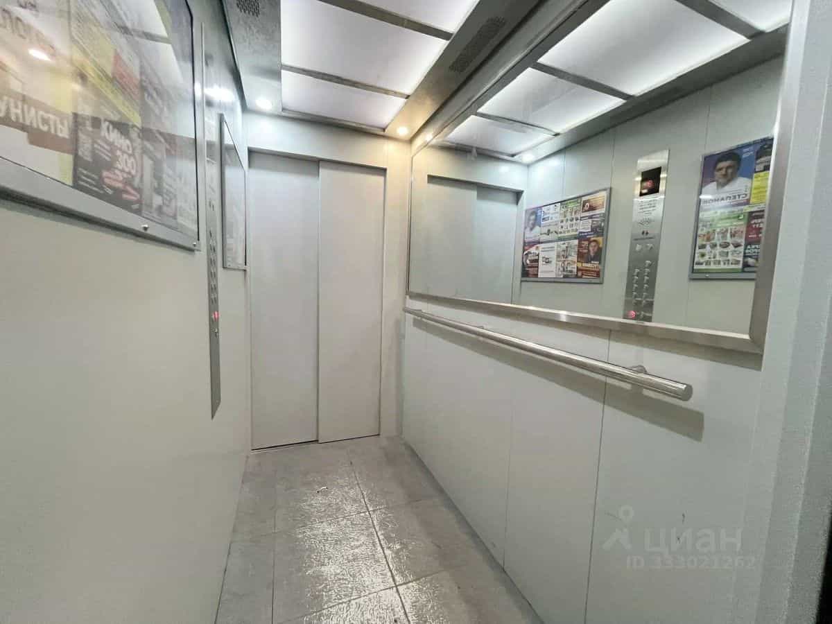 Россия, Самарская область, Тольятти, Ленинградская улица, 68Б, фото 35