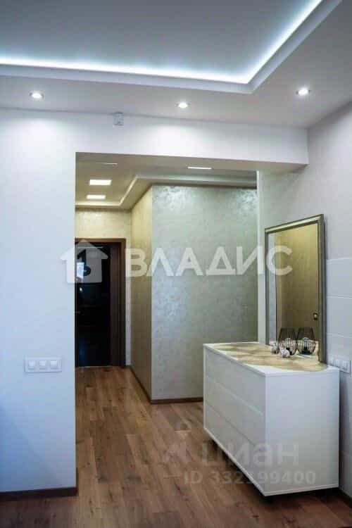 Россия, Иркутск, улица Александра Невского, 15/4, фото 16
