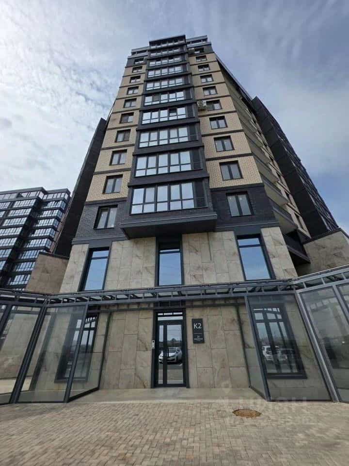 Россия, Республика Адыгея (Адыгея), Тахтамукайский район, посёлок городского типа Яблоновский, Базовская улица, 21к2