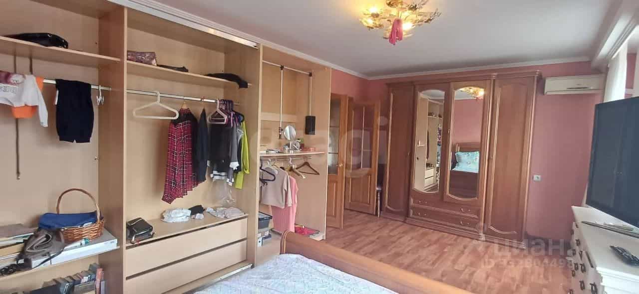 Россия, Республика Татарстан (Татарстан), Набережные Челны, улица Академика Королёва, 17, фото 27