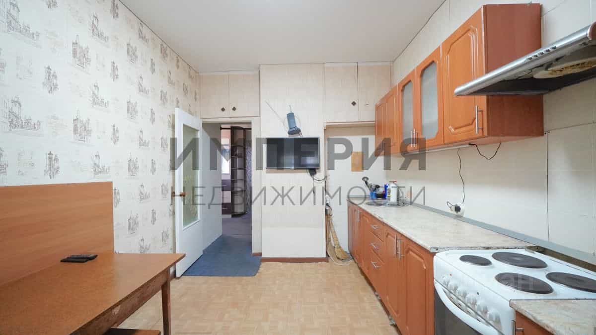Россия, Магадан, микрорайон Снежный, Садовая улица, 13, фото 2