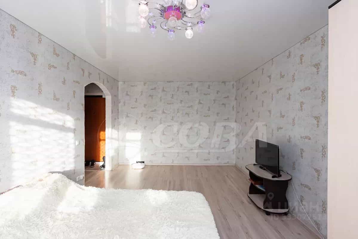 Россия, Тюмень, Кремлёвская улица, 85к1, фото 9
