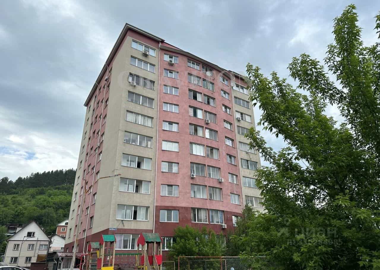 Россия, Республика Алтай, Горно-Алтайск, улица Мичурина, 2, фото 20