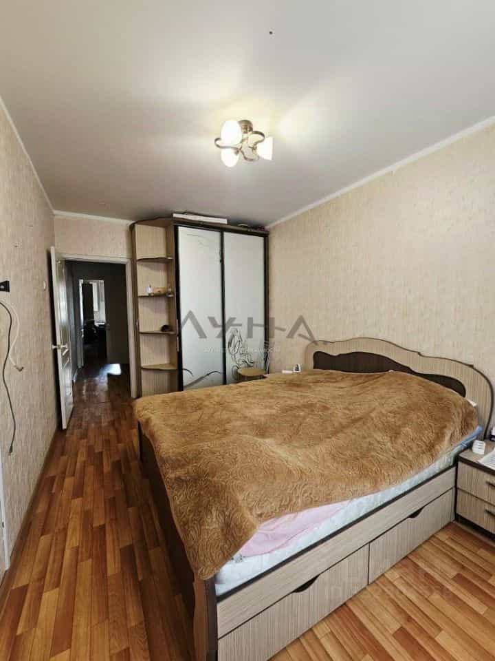Россия, Республика Татарстан (Татарстан), Набережные Челны, 9-й комплекс, 42, фото 9