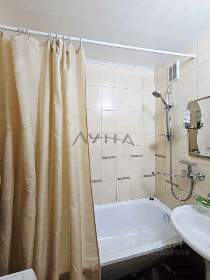 Россия, Республика Татарстан (Татарстан), Набережные Челны, 9-й комплекс, 42, фото 11
