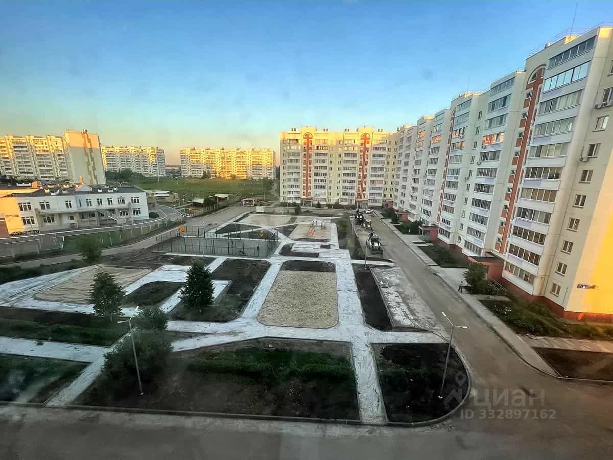 Россия, Республика Татарстан (Татарстан), Набережные Челны, проспект Фоменко, 64, фото 10