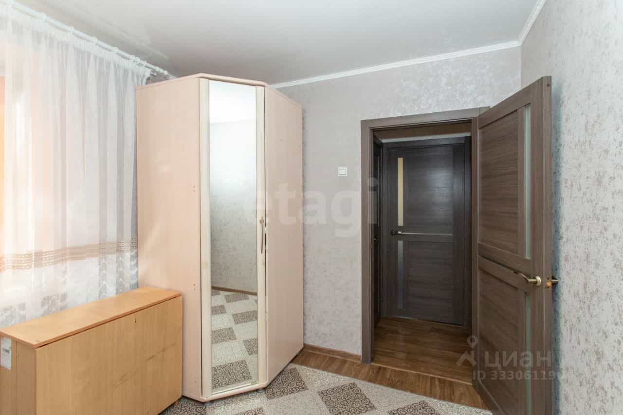 Россия, Тюменская область, Тобольск, 4-й микрорайон, 19, фото 12
