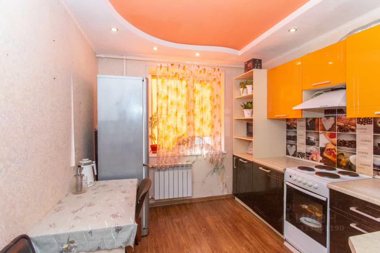 Россия, Тюменская область, Тобольск, 4-й микрорайон, 19, фото 23