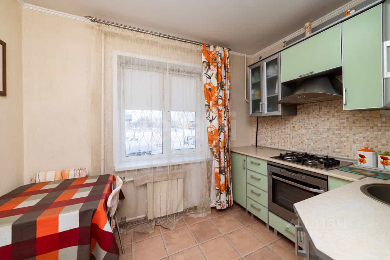 Россия, Курган, улица Карельцева, 84, фото 4