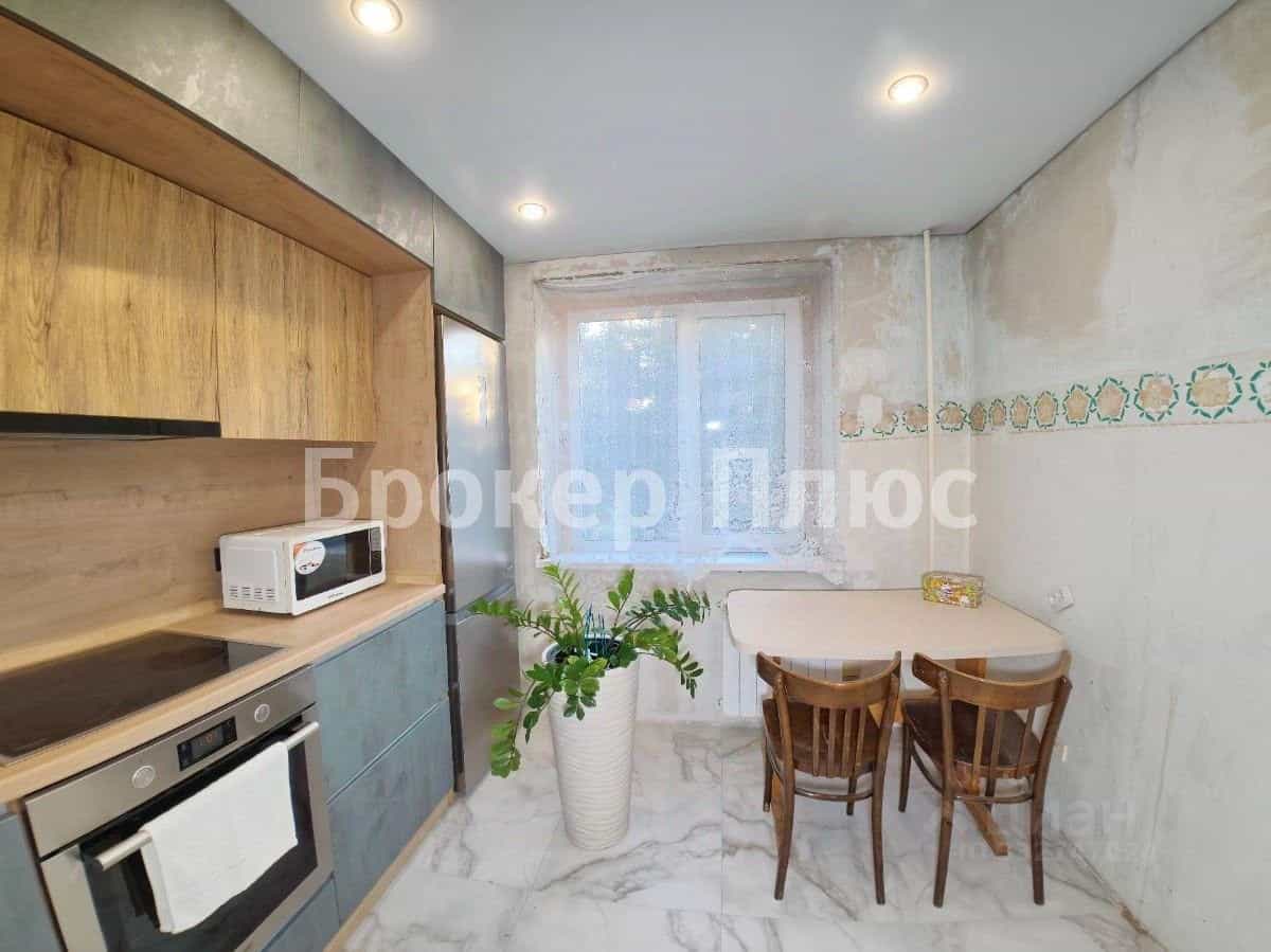 Россия, Республика Хакасия, Абакан, Советская улица, 136, фото 2