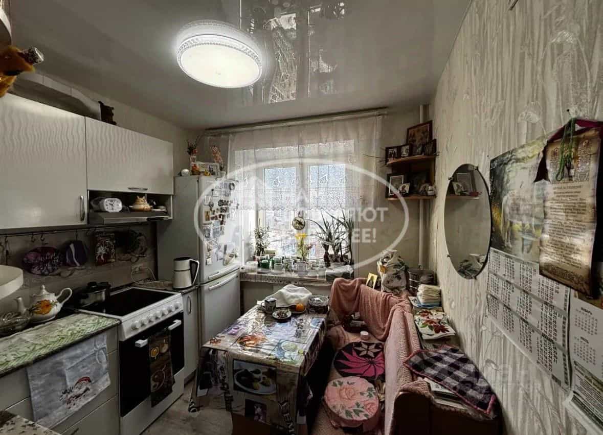 Россия, Удмуртская Республика, Глазов, улица Карла Маркса, 27, фото 9
