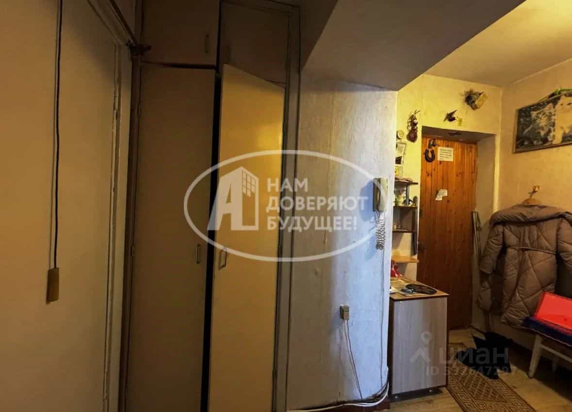 Россия, Удмуртская Республика, Глазов, улица Карла Маркса, 27, фото 13