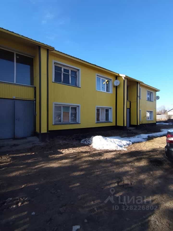 Россия, Новгородская область, Хвойнинский муниципальный округ, посёлок при станции Кабожа, Вокзальная улица, 8, фото 2