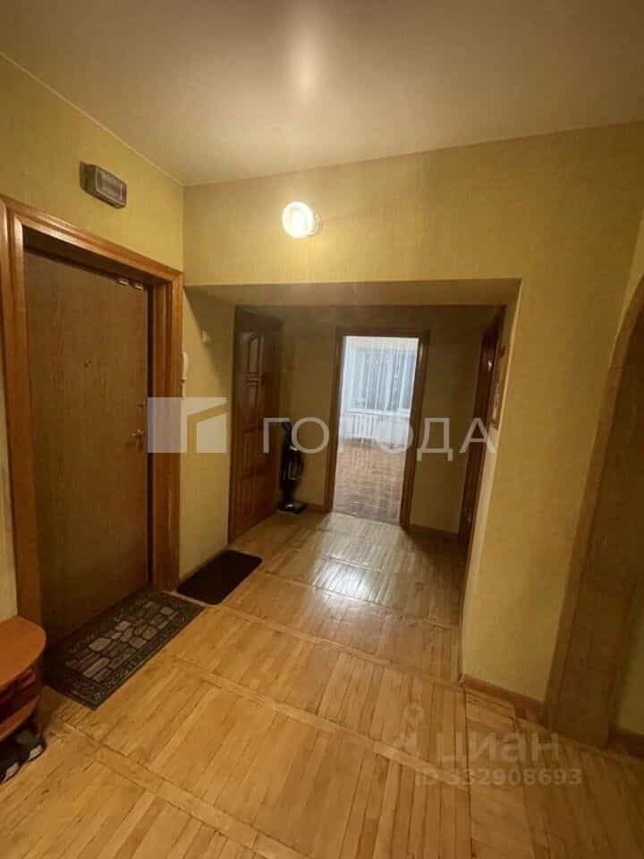 Россия, Новосибирск, улица Мичурина, 18/1, фото 10