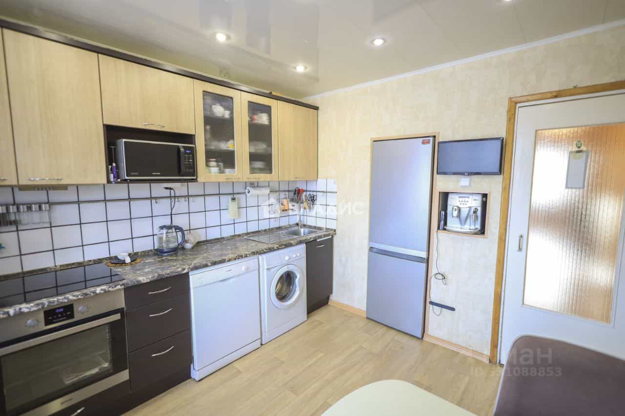 Россия, Республика Карелия, Петрозаводск, улица Ровио, 17, фото 4