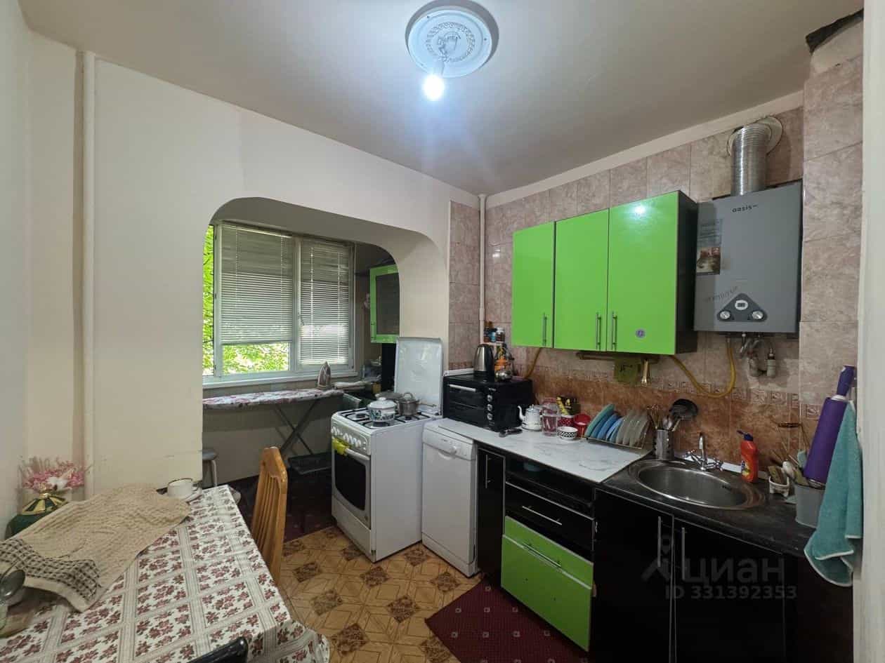 Россия, Кабардино-Балкарская Республика, Нальчик, улица Кирова, 203, фото 4