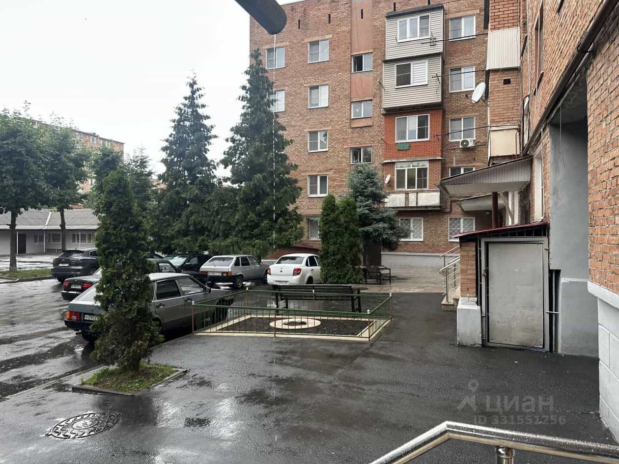Россия, Республика Северная Осетия — Алания, Владикавказ, улица Генерала Дзусова, 24к1