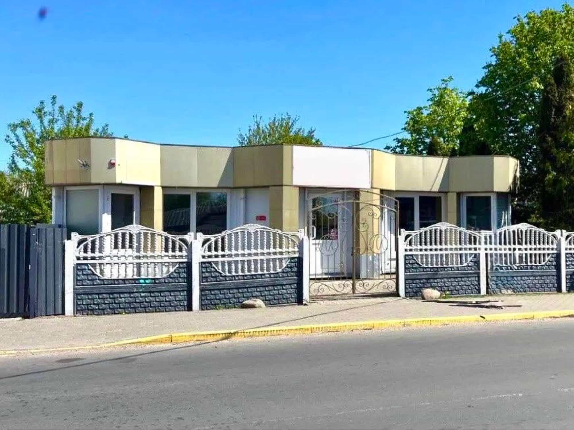 Беларусь, Минская область, Слуцк, улица Уласовца, 6