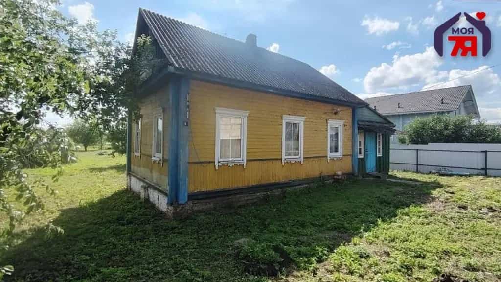 Беларусь, Минская область, Солигорский район, Старобинский сельсовет, городской посёлок Старобин, Партизанская улица, 27, фото 2