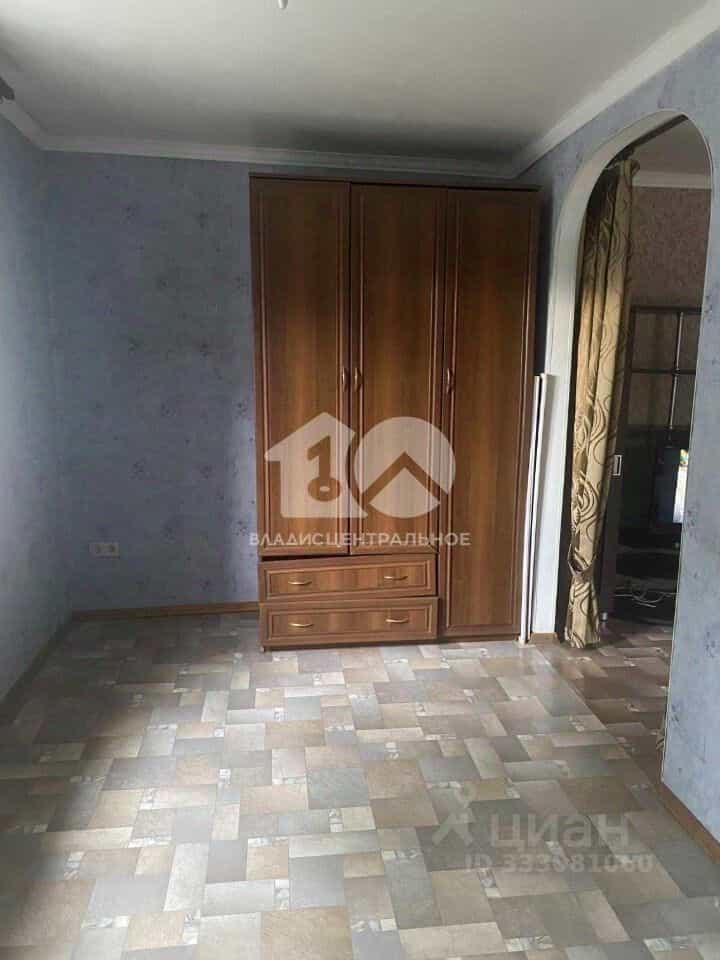 Россия, Новосибирск, улица Кропоткина, 106/2, фото 6