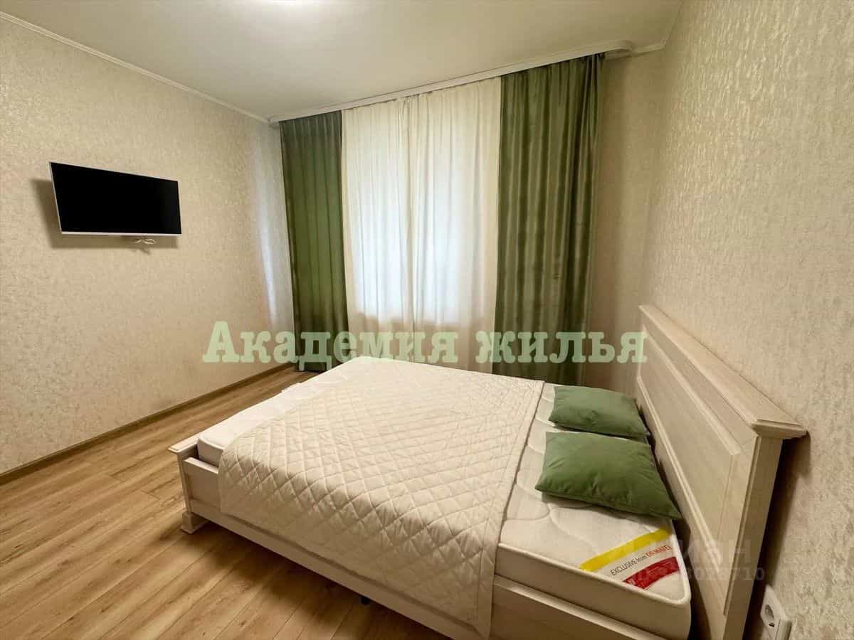 Россия, Республика Башкортостан, Уфа, улица Мира, 8, фото 2