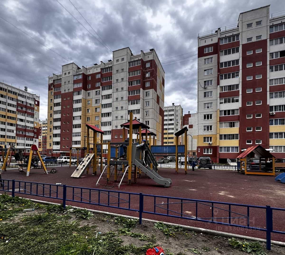 Россия, Челябинская область, Миасс, бульвар И.И. Седова, 9
