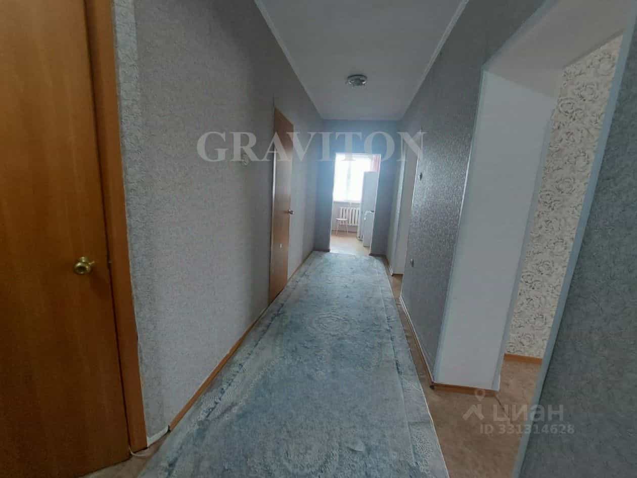 Россия, Республика Алтай, Горно-Алтайск, улица Петра Сухова, 12, фото 4