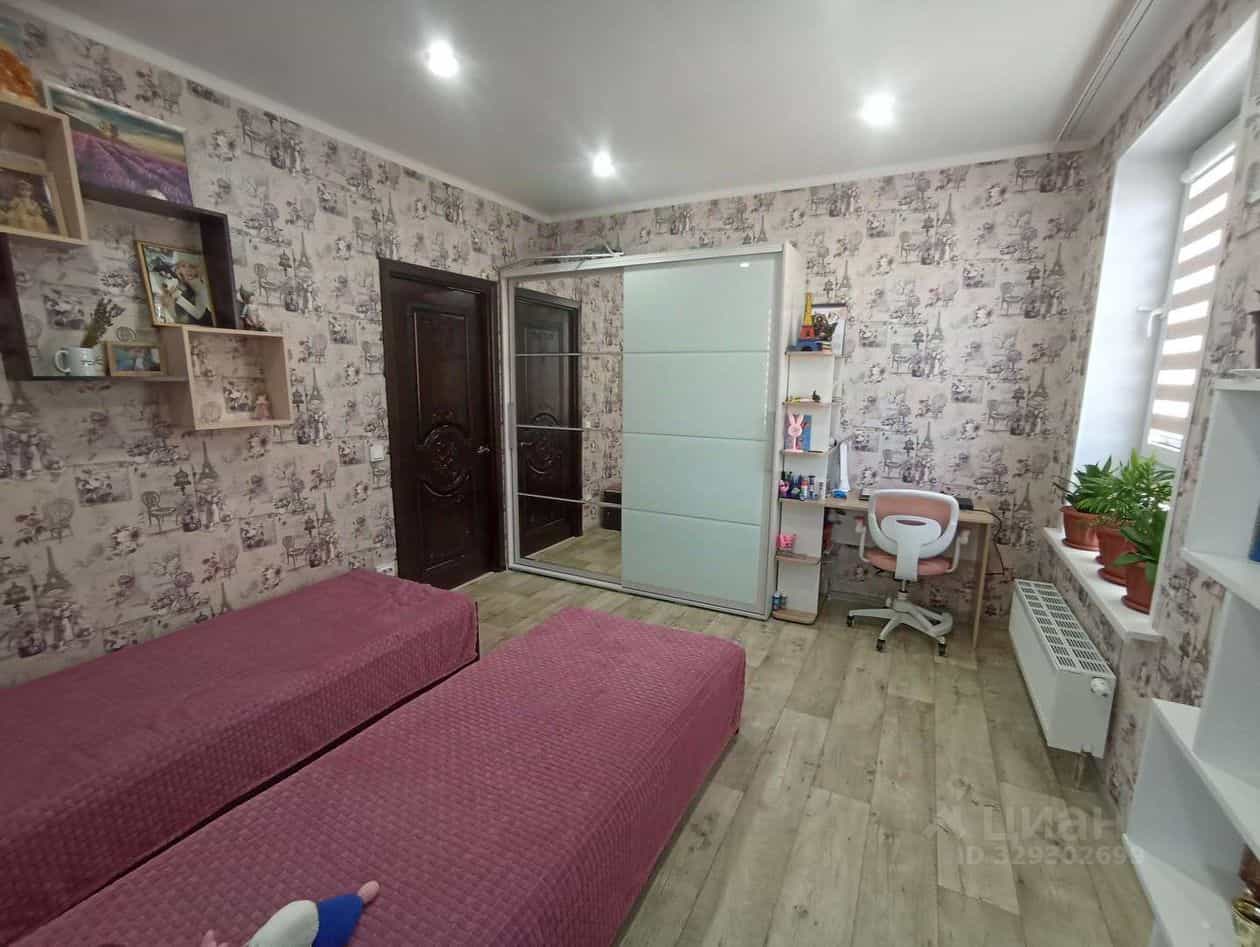 Россия, Астрахань, улица Ахшарумова, 27А, фото 11